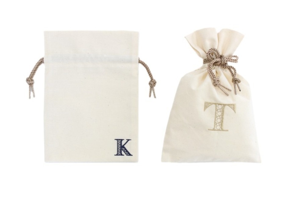 【期間限定値下】着物ベルベットケープ（白椿の刺繍） ｼﾞｭﾆｱ着物 z083 JAPANSTYLE(着物のみ） ｵﾚﾝｼﾞ地 椿 | 着物レンタルの